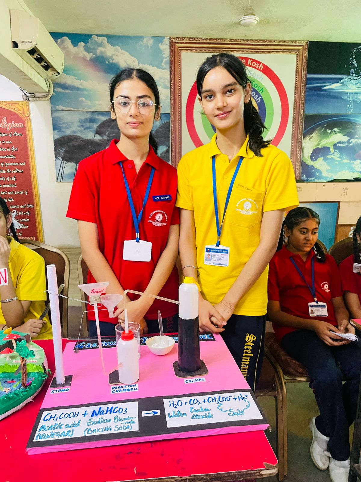 MODAL EXHIBITION